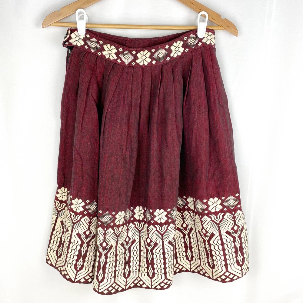 Vintage Full Skirt Embroidered Maroon 50s Nordic Knee Length Pleated 28" Waist - Picture 2 of 5